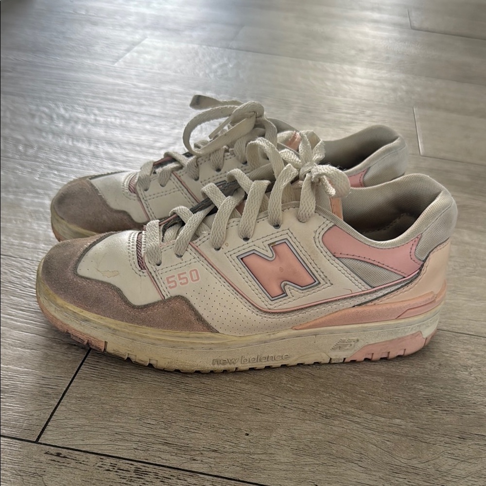 New Balance White and Pink Sneakers Retro Design